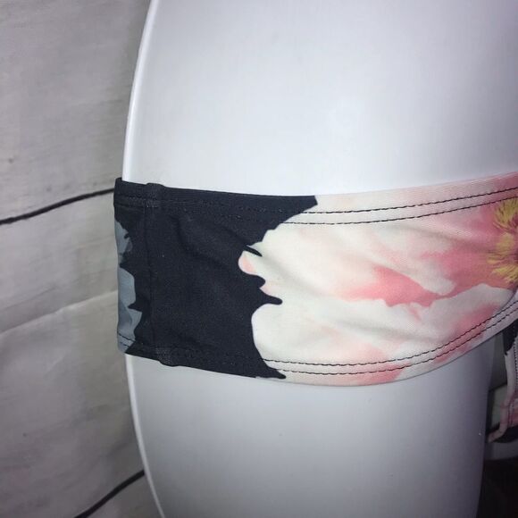 NEW! Cupshe High Waist Floral Bikini Bottom Medium - Picture 3 of 7